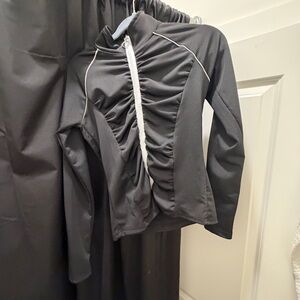 Black Long Sleeve Ruched Top